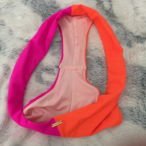 NWOT- Top - MEDIUM, Bottoms - SMALL - Picture 6 of 6